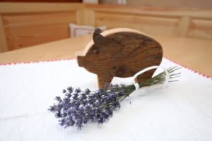 Dekoration Schwein aus Holz